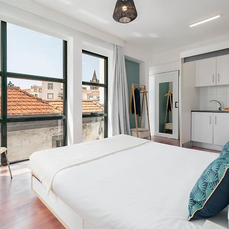 Pelourinho Apartments By An Island Apart 丰沙尔 外观 照片