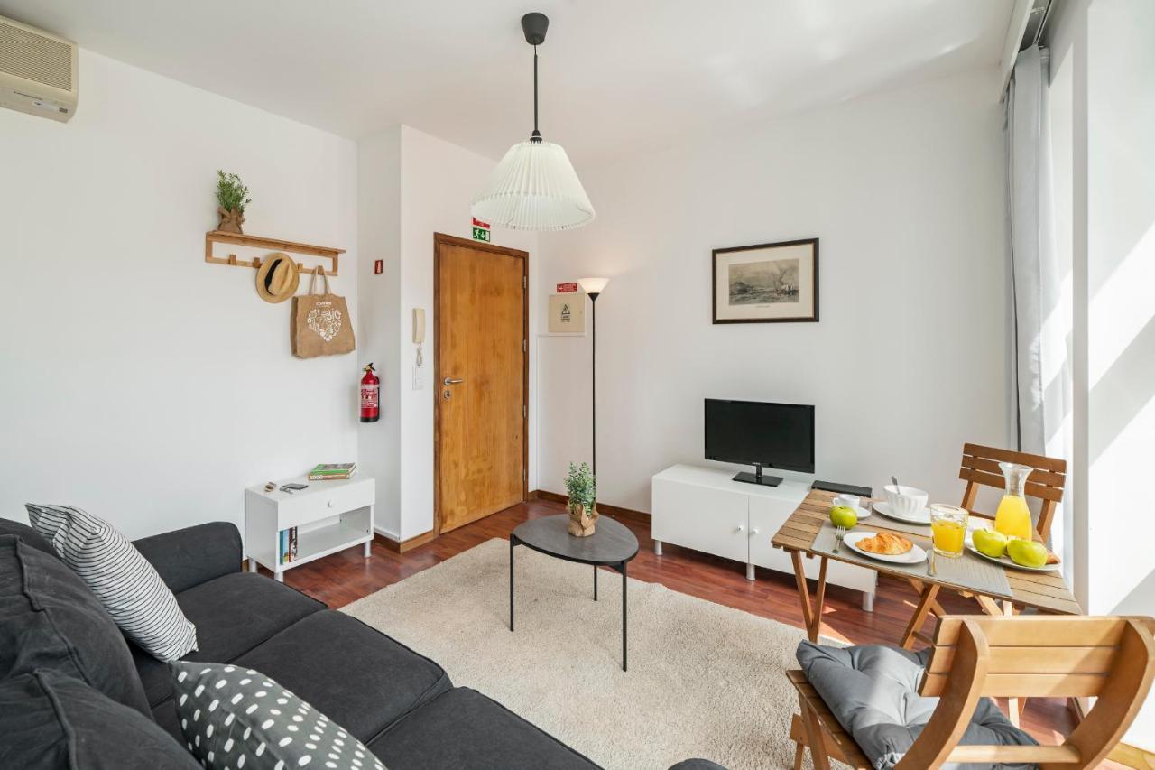 Pelourinho Apartments By An Island Apart 丰沙尔 外观 照片